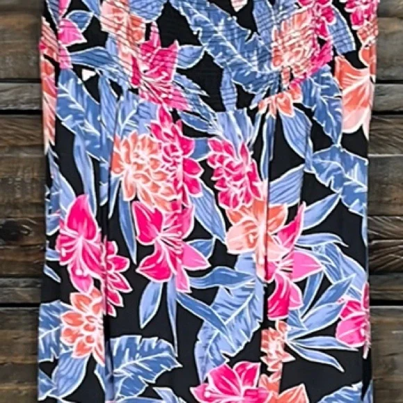 😻3for $15😻 dress with gathered elastic chest - Picture 2 of 6